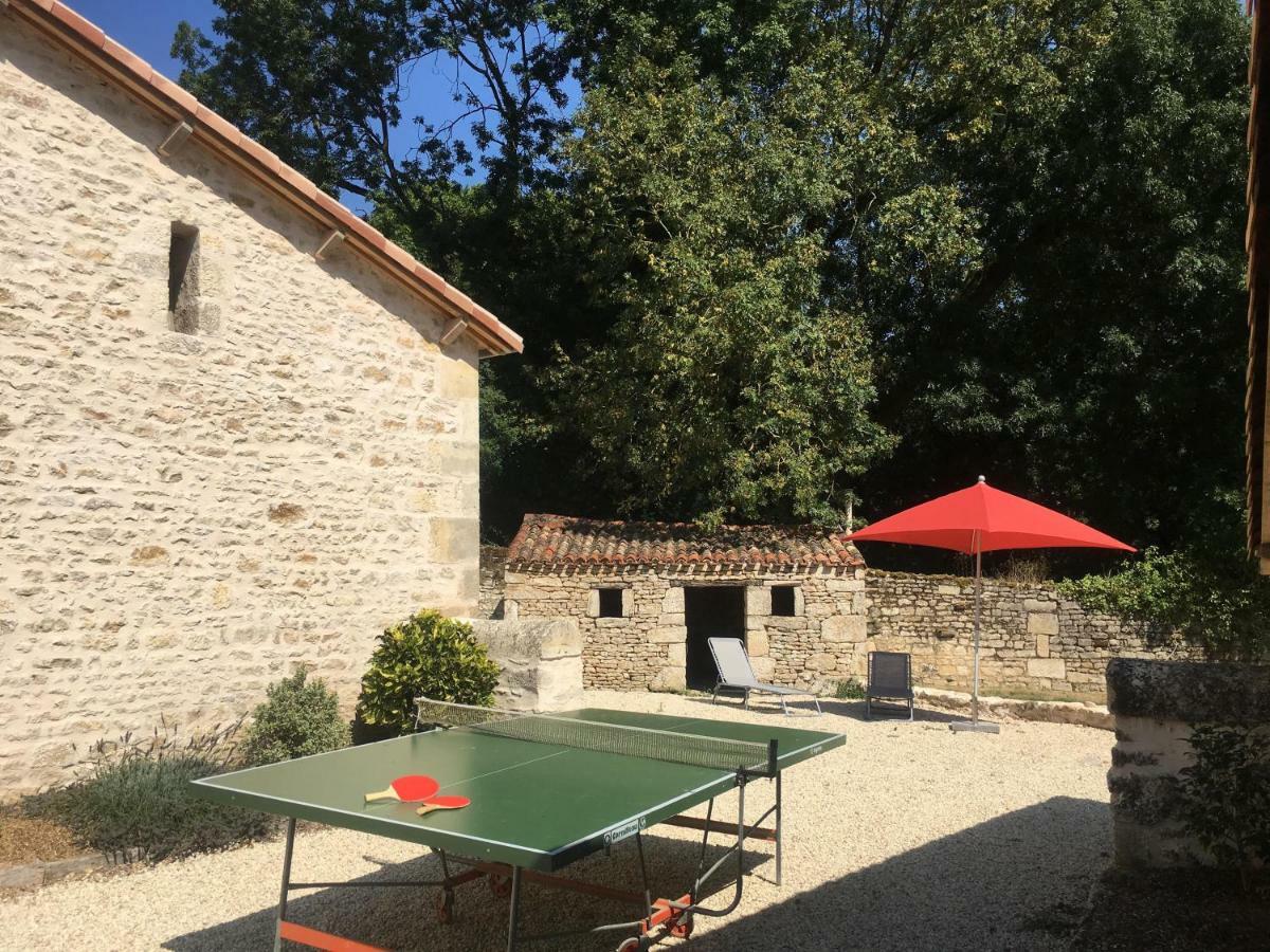 Gites Les Demeures De Valette Azay-le-Brule Exterior foto